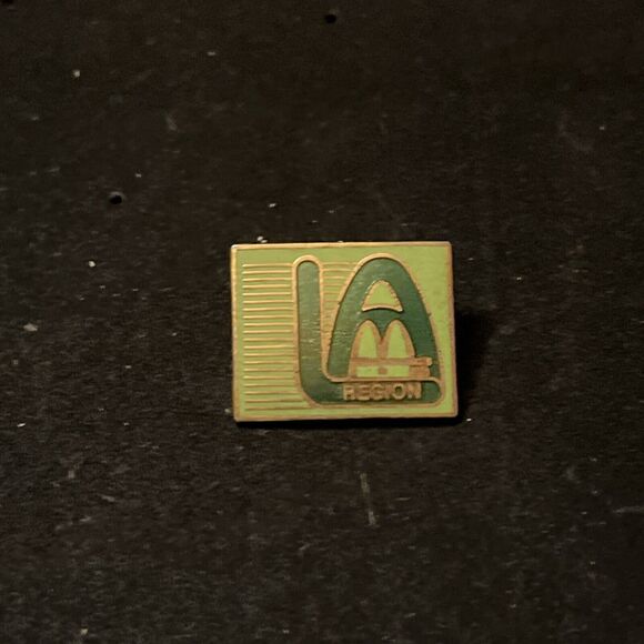 McDonald’s Los Angeles‎ LA Region Employee Lapel Hat Pin - Picture 1 of 3